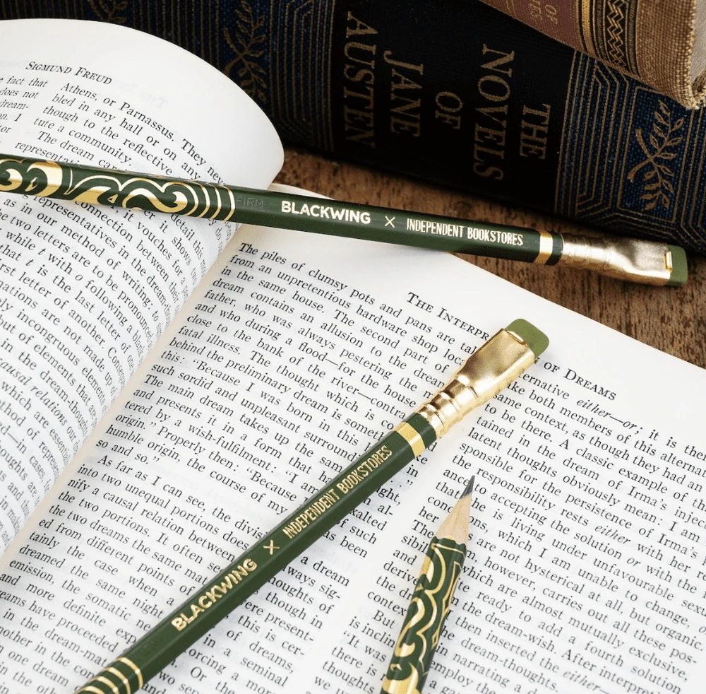 lapiz blackwing independent bookstores 2025