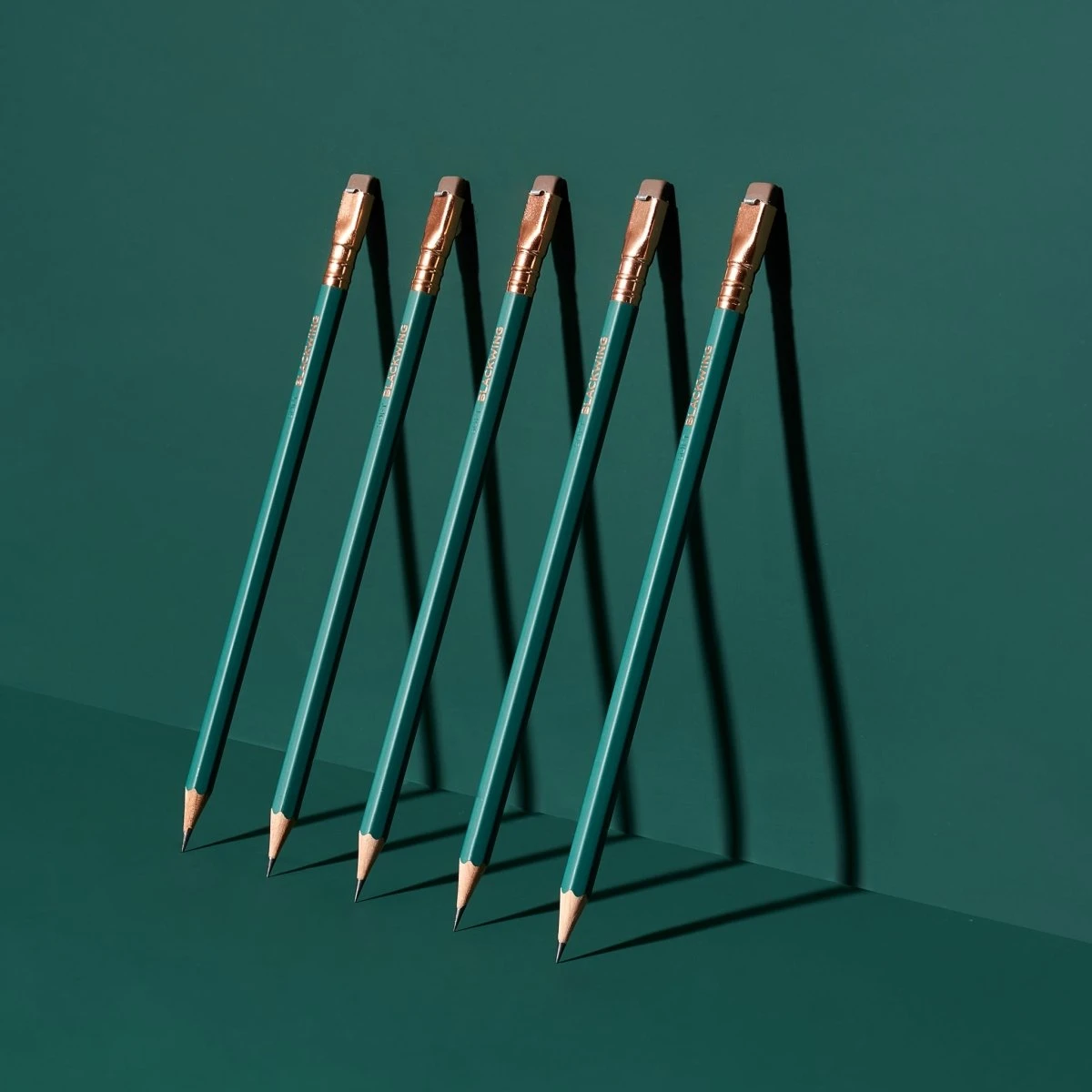 lapiz blackwing matte green detalle